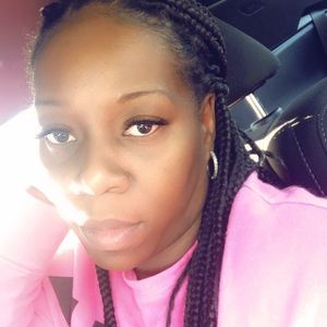 Meet your Posher, Chenal